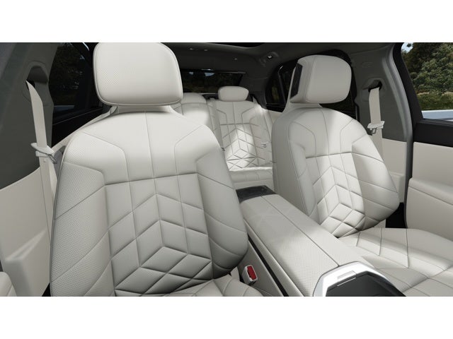 2027 BMW 740i Base