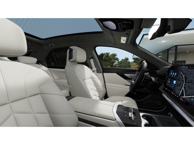 2027 BMW 740i Base