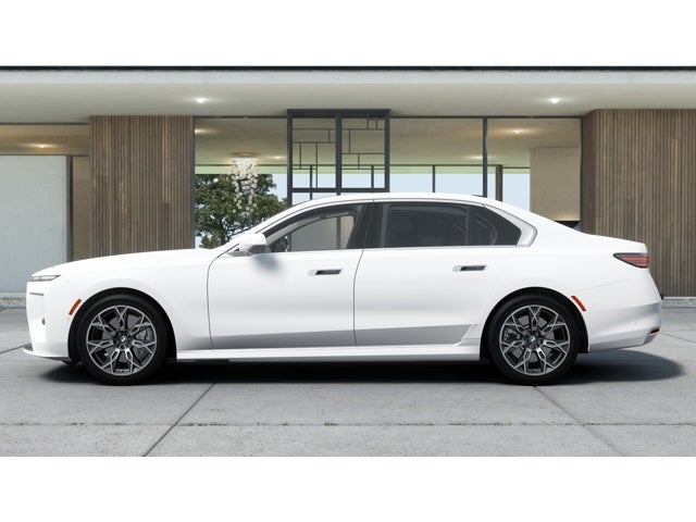 2027 BMW 740i Base