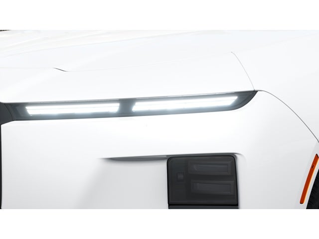 2027 BMW 740i Base