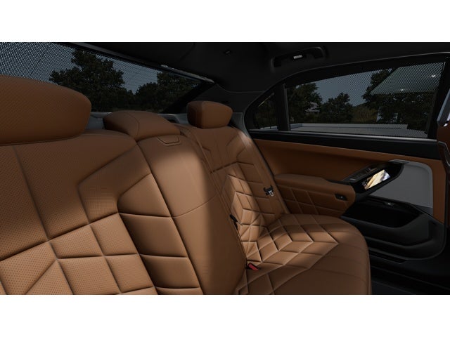 2027 BMW 740i Base
