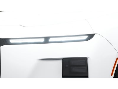 2027 BMW 740i Base