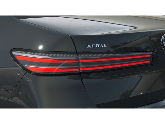 2027 BMW 740i Base
