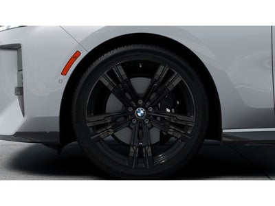 2027 BMW 740i Base