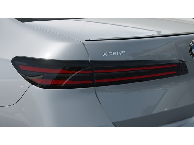 2027 BMW 740i Base