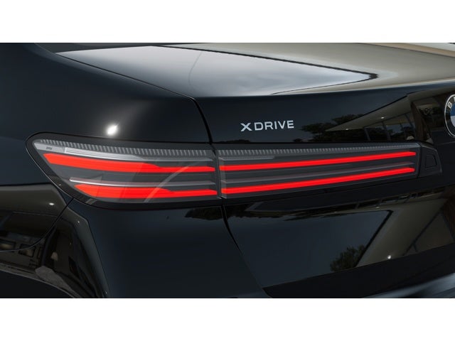 2027 BMW 740i Base